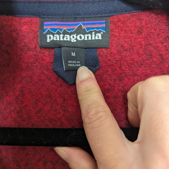 Patagonia Burgundy Fleece Pullover - Picture 2 of 3